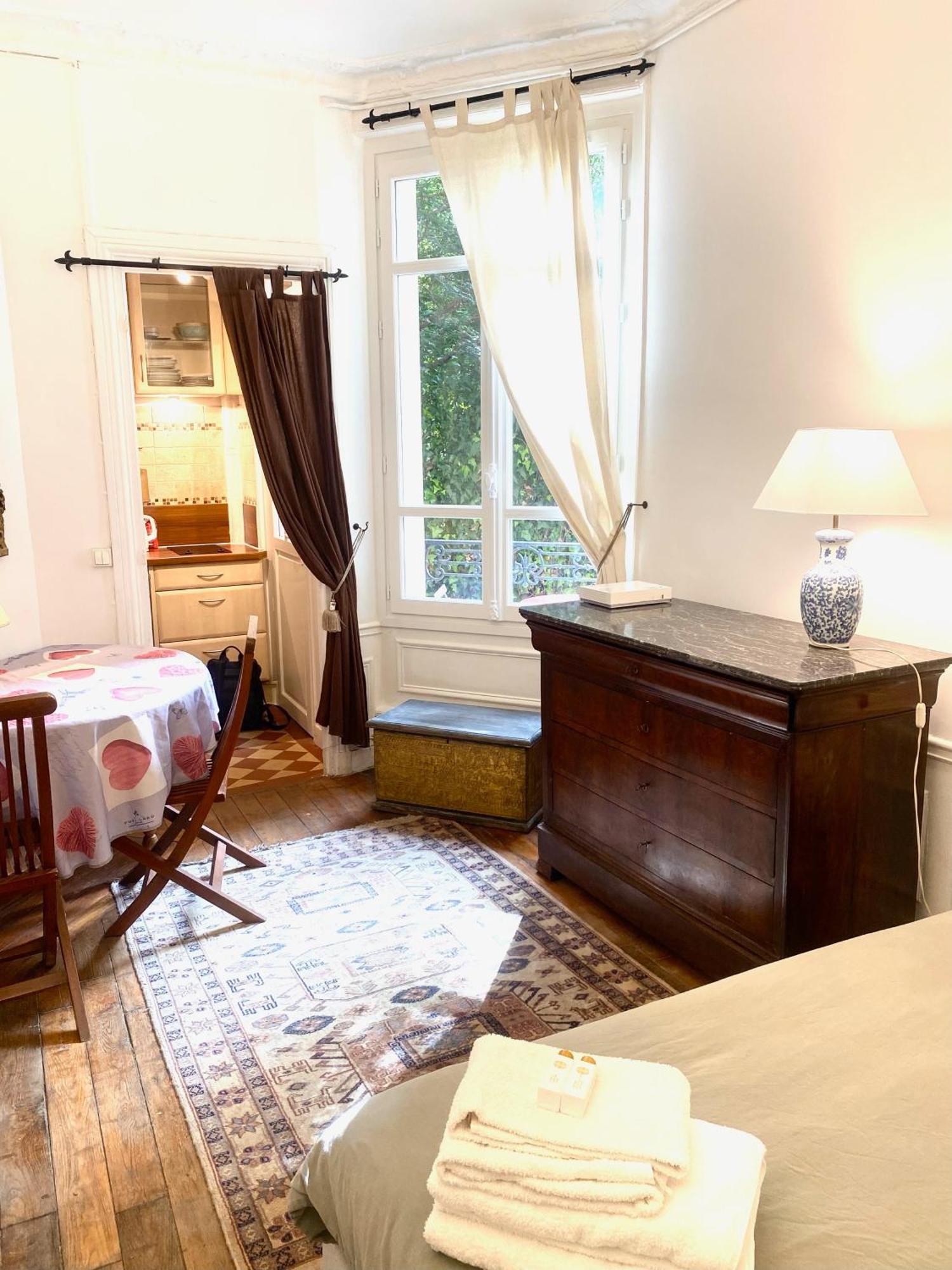 Paris : Superbe Appartement Confortable Екстериор снимка